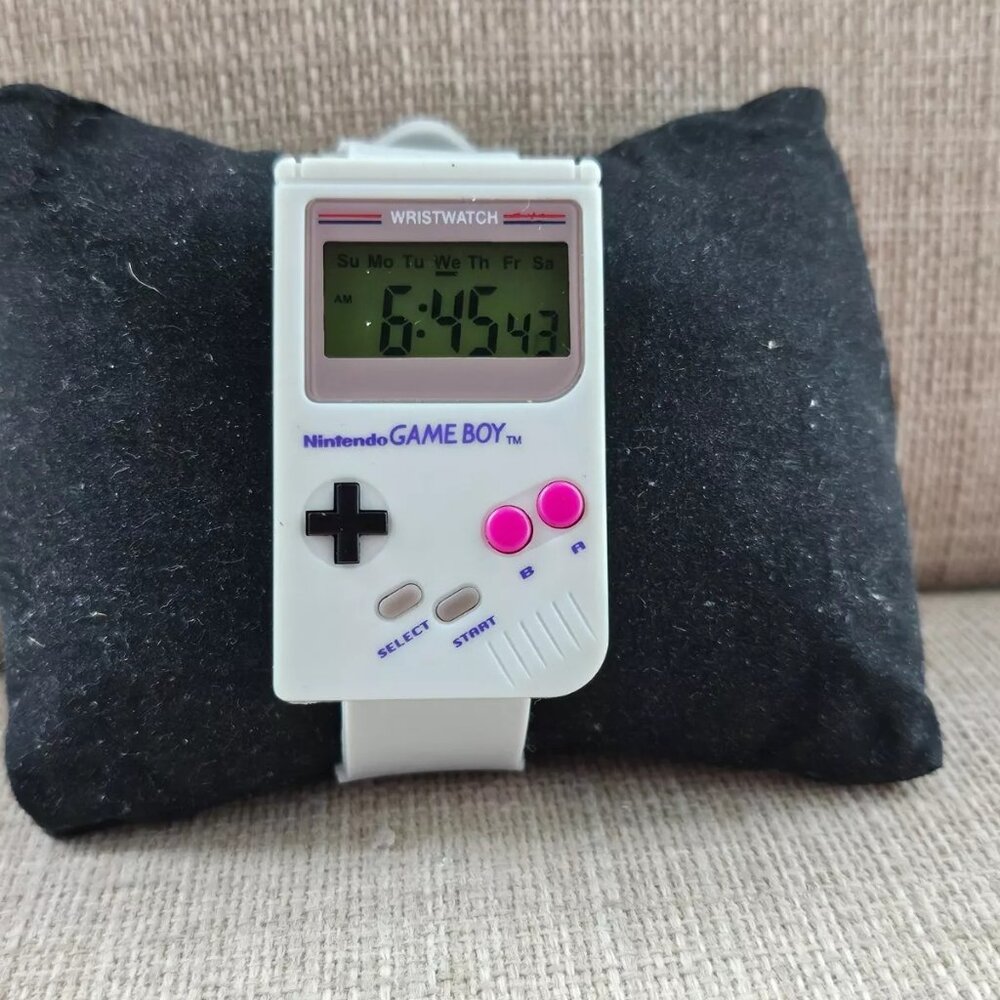 Nintendo Game Boy Wristwatch Ditial Wrist Watch White Rubber Strap Watch - Picture 9 of 13
